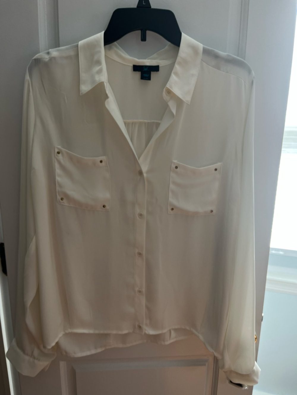 JMK Cream Long-Sleeve Button-Down Blouse